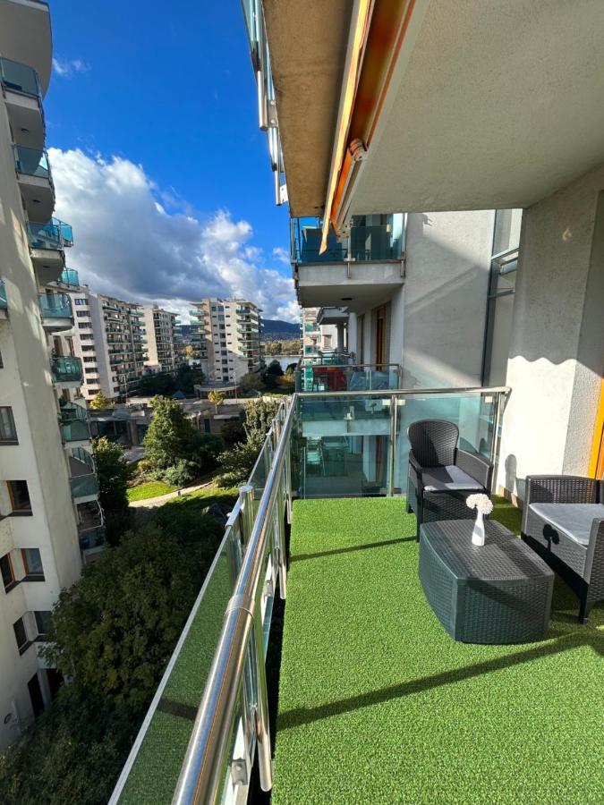 Marina Bay Apartman Budapest Bagian luar foto